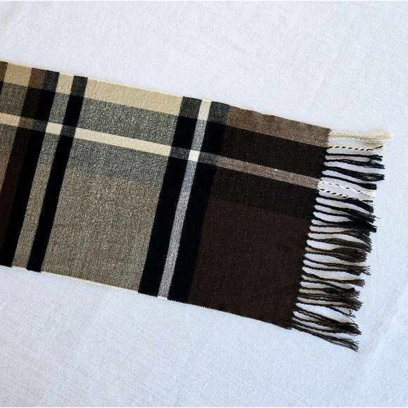 Burberry London Scarf Brown Tan Plaid Check Soft Fringe Cozy Winter Classic 66" - Picture 2 of 10